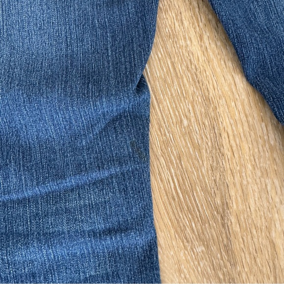 Low rise flare jeans - Picture 2 of 7